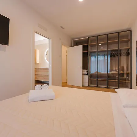 Venezia - Le Residenze Di Zelo - Private Parking & Wi-fi Διαμέρισμα